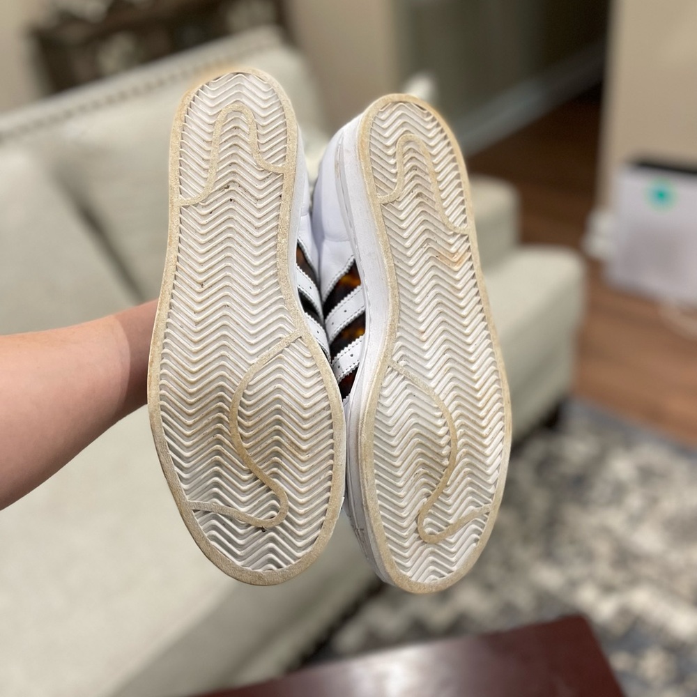 Adidas Superstar White with Tortoiseshell Accents - Picture 4 of 4